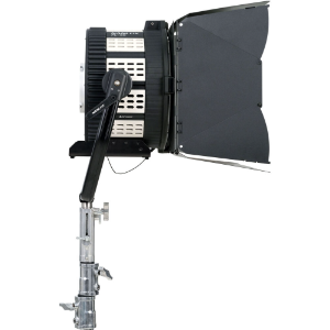 Nanlux Fresnel Lens w/attached Barn Doors for 900 Evoke